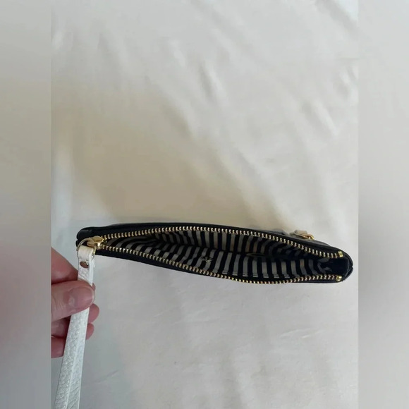 Kate Spade Black Wristlet - Picture 4 of 5